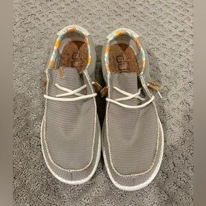 Hey dudes men’s 10